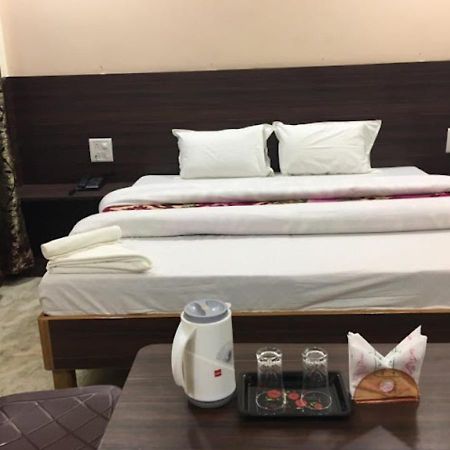 Liberty Guest House Varanasi Exterior foto