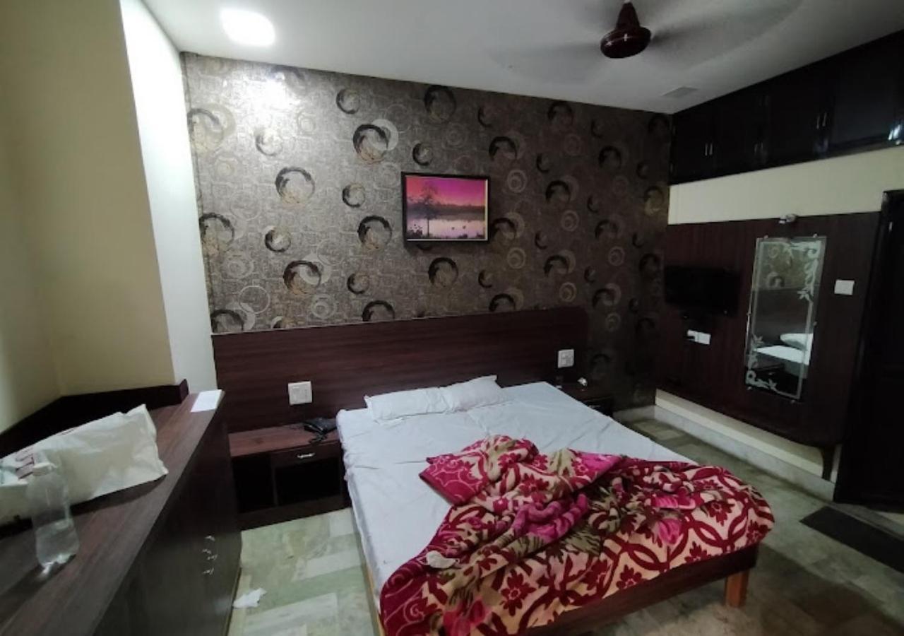 Liberty Guest House Varanasi Exterior foto