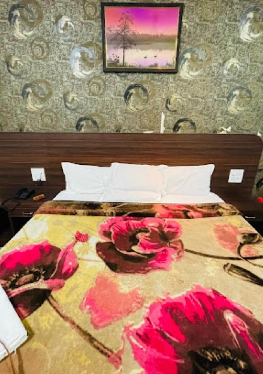 Liberty Guest House Varanasi Exterior foto