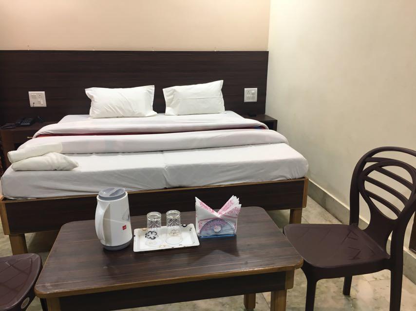 Liberty Guest House Varanasi Exterior foto